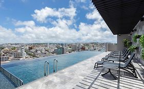Hewitt Resort Naha